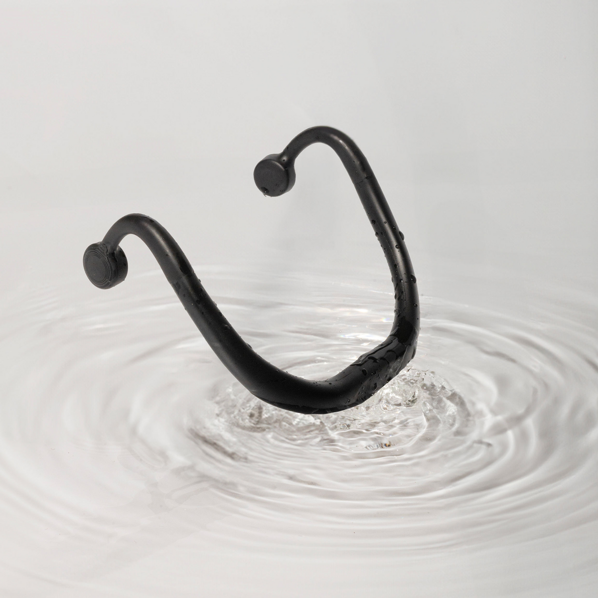 Zygo Z2: Waterproof Bone Conduction Headset for Swimmers